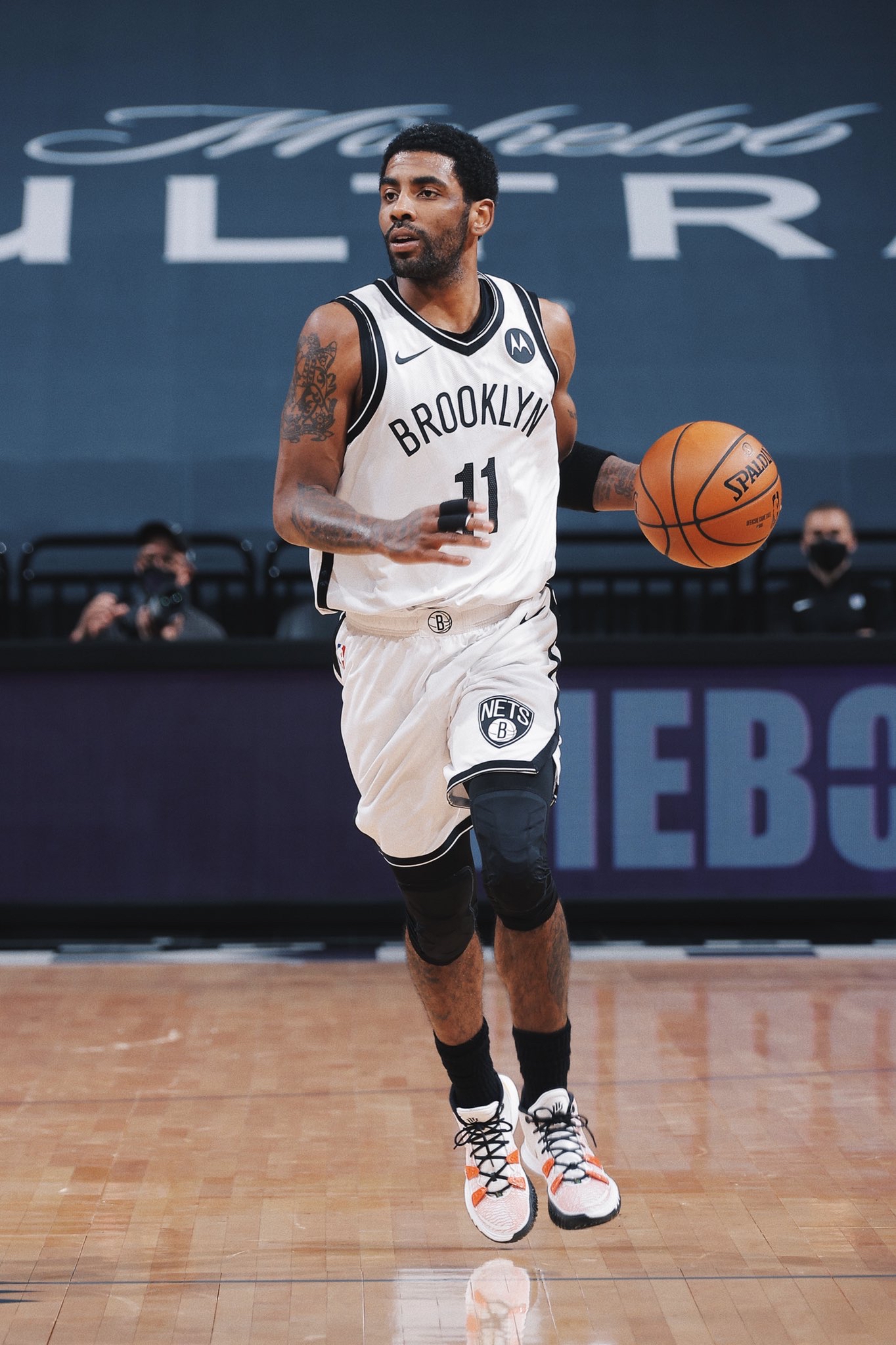 佩尼亚谈皇马第二球：维尼修斯撞到我，他犯规了（佩尼亚谈皇马第二球：维尼修斯先撞我，应判犯规）